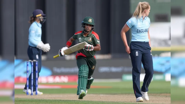 කාන්තා ක්‍රිකට් ලෝක කුසලානය: බංග්ලාදේශයට එරෙහිව ලකුණු 100ක ජයක් ලබමින් එංගලන්තය අවසන් පූර්ව වටයට පිවිසෙයි