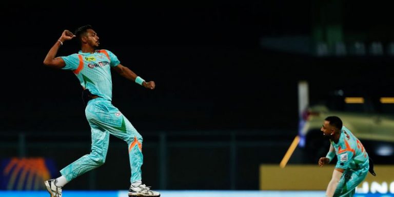 චමිරට පන්දුව නොදුන් නිසා ලක්නව් පරදී