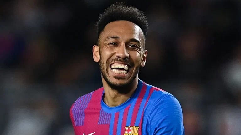 බාසිලෝනා හි ජීවිතයට Aubameyang ඉක්මනින් අනුගත වෙයි!