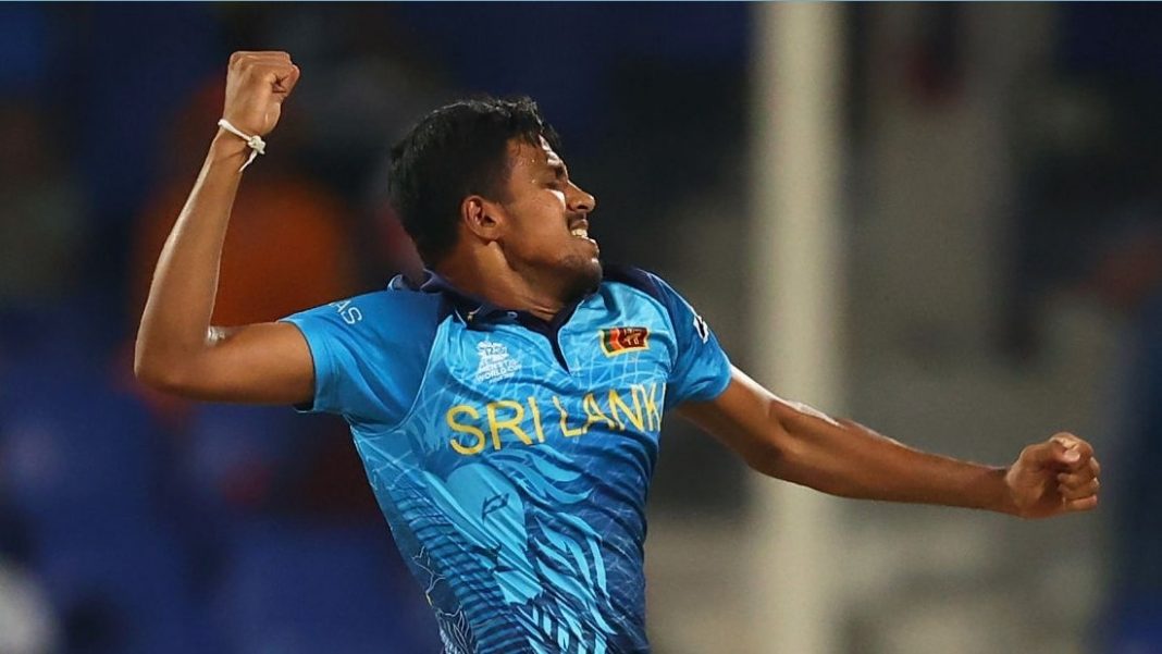 මහීෂ් තීක්ෂණ T20 ශ්රේණිගත කිරීමේ ඉහළට