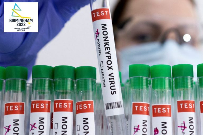 “සන් ක්‍රීම්,තොප්පි සහ කොන්ඩම් සූදානම් කරගන්න  ”  -UKHSA