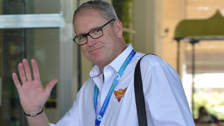 ශ්‍රී ලංකා ක්‍රිකට් සහ ටොම් මූඩි අතර වූ ගිවිසුම අවලංගු කෙරේ  -Tom Moody exits his contract as Director of Cricket with Sri Lanka