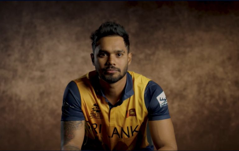 ධනංජය සිල්වාටBPLවරම්- Dhananjaya De Silva signs his first major Foreign League