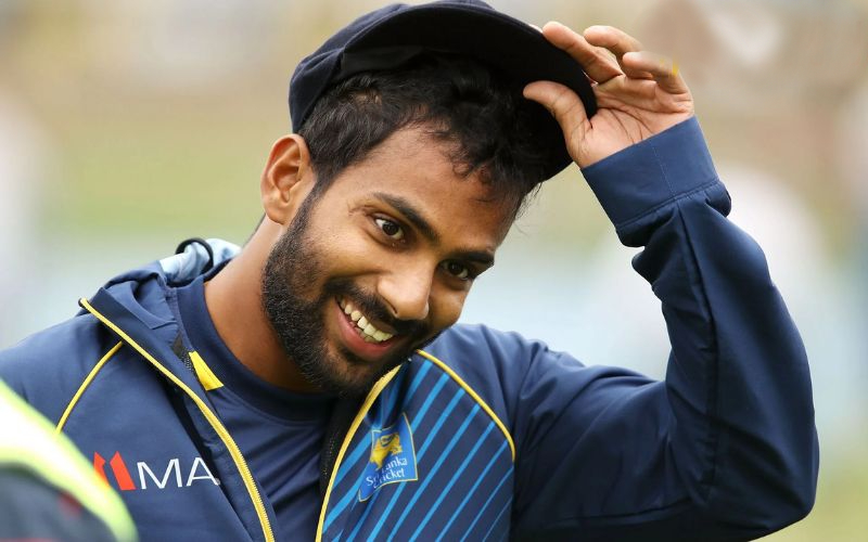 චාමික කරුණාරත්නට එරෙහිව යළි පරීක්ෂණයක්? – සිඩ්නි හිදී ශ්‍රී ලාංකික විවාහක කතකට දුරකතනයෙන් අයුතු යෝජනා ගෙනල්ලා, තෙරීම් කමිටු සභාපති කියයි.Another investigation against Chamika Karunaratne?