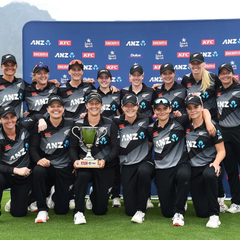 ශ්‍රී ලංකාවට එරෙහි නවසීලන්ත සංචිතය නම් කරයි- Names the New Zealand squad against Sri Lanka