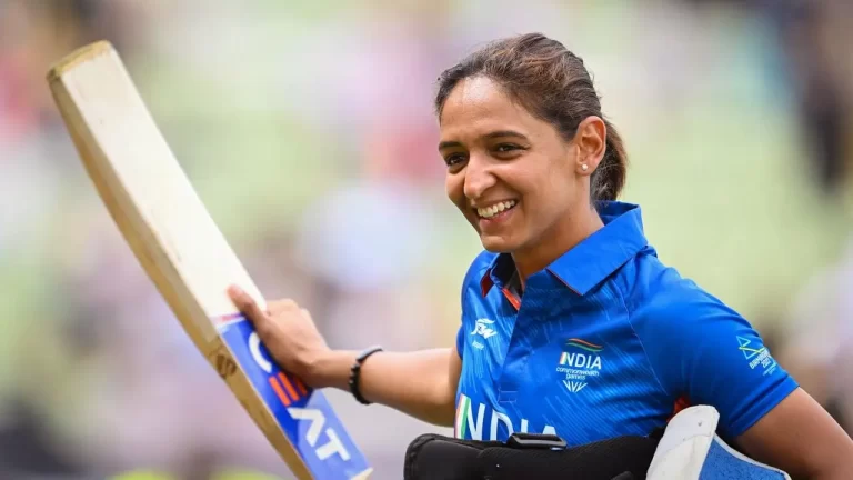 HARMANPREET KAUR නිසා ඉන්දියා ක්‍රිකට් කනස්සල්ලෙන්-ICC takes strict action against Harmanpreet Kaur
