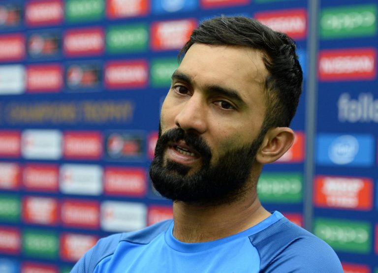 IPL වෙන්දේසිය ගැන Dinesh Karthikට ගැටලුවක්-Dinesh Karthik points out 'unhealthy trend' used by players and agents in mini-auctions IPL 2024