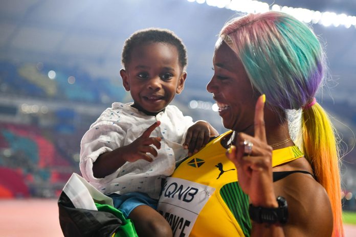 Shelly Ann දරුවා වෙනුවෙන් ධාවනයට තිත තබයි!- ‘My son needs me’: Shelly-Ann to retire after Paris Olympics