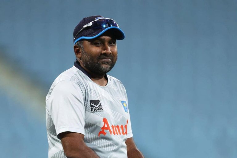 ශ්‍රි ලංකා ක්‍රිකට් සමග සීතල යුද්ධයකින් පසු මහේල කලකිරීමෙන් අස්වෙයි-Mahela resigns in frustration after a cold war with Sri Lanka Cricket