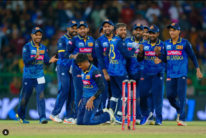 ජෙෆ්‍රි වැන්ඩසේගේ පහනින් ශ්‍රී ලංකා ක්‍රිකට් යලි ආලෝකම්ත් වෙයි- What a sensational victory for the Lions! 🦁 Our bowlers, led by the incredible Jeffrey Vandersay,