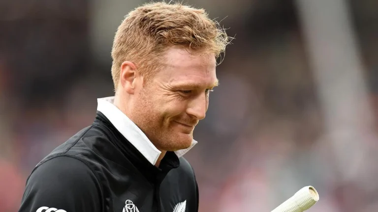 නවසීලන්ත බර අවිය මාර්ටින් ගප්ටිල් ජාත්‍යන්තර පිටියෙන් විශ්‍රාම ගනී-New Zealand batsman Martin Guptill retires from international cricket