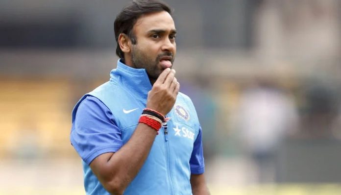 ක්‍රිකට් ගැන කලකිරුනු ඉන්දීය දගපන්දුව අමිත් මිශ්‍රා ක්‍රිකට් පිටියෙන් සමුගනී!