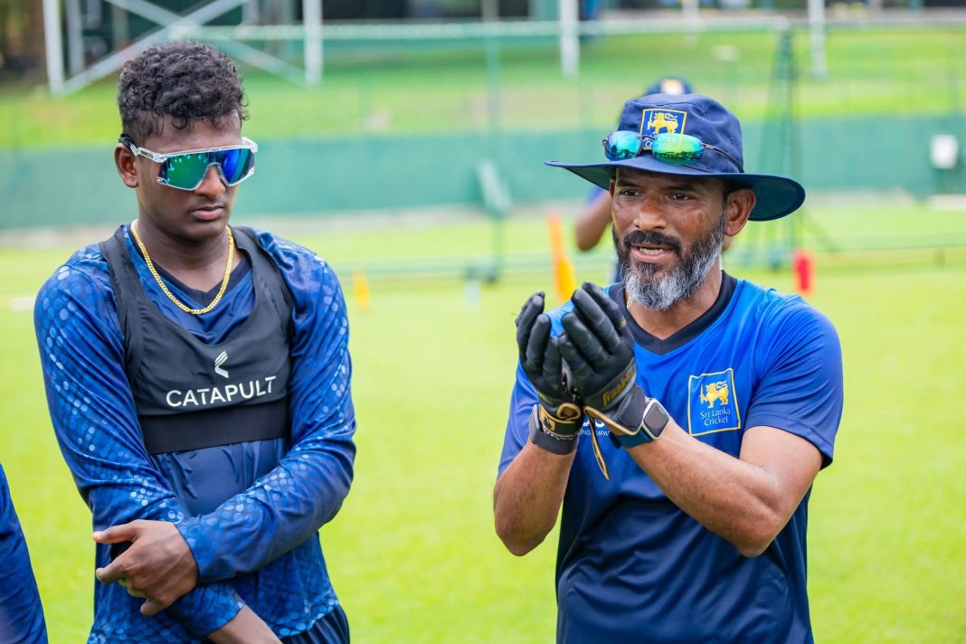 ශ්රී ලංකා ක්රිකට් කණ්ඩායමේ පන්දු රැකීමේ පුහුණුකරු ලෙස ආර්. ශ්රීධර් පත් කෙරේ!