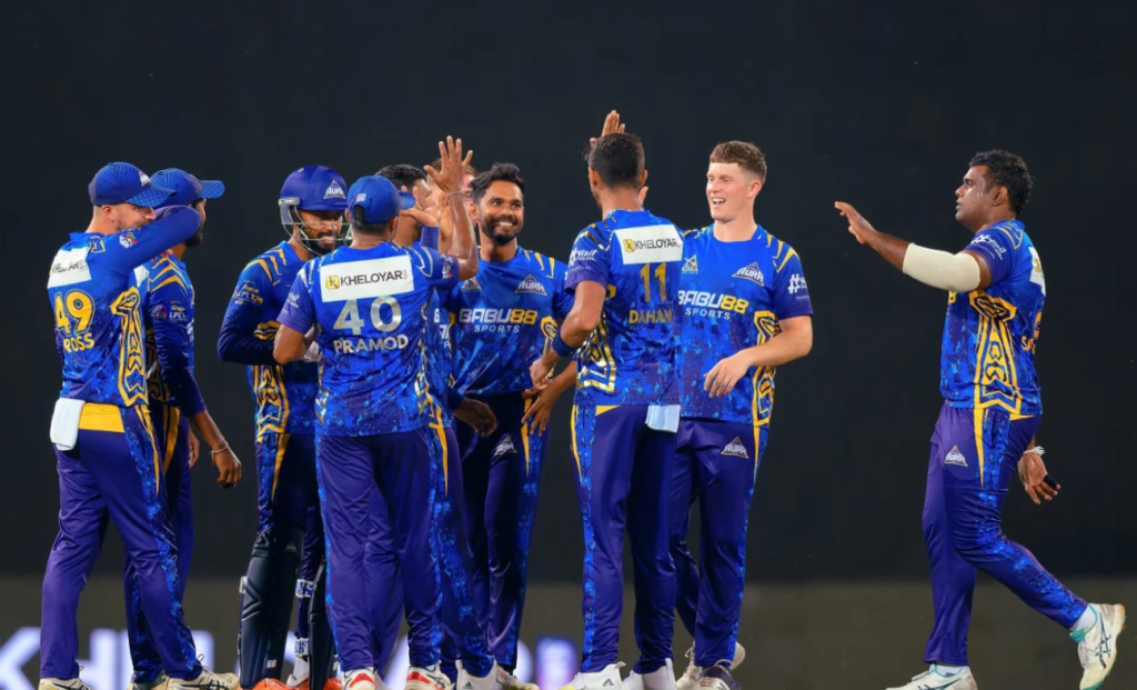 දඹුල්ල සික්සර්ස් හි හිමිකරු ලෙස ද සිල්වා හෝල්ඩින්ග්ස් දිගටම කටයුතු කරයි!