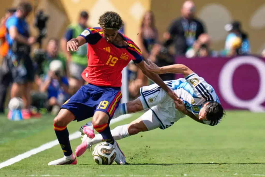 ස්පාඤ්ඤය 2026 FIFA ලෝක ශූරතාව දිනාගනී!