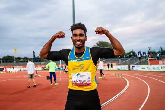 යුපුන් අබේකෝන් හදිසියේම ක්රීඩාවට සමුදෙයි!
