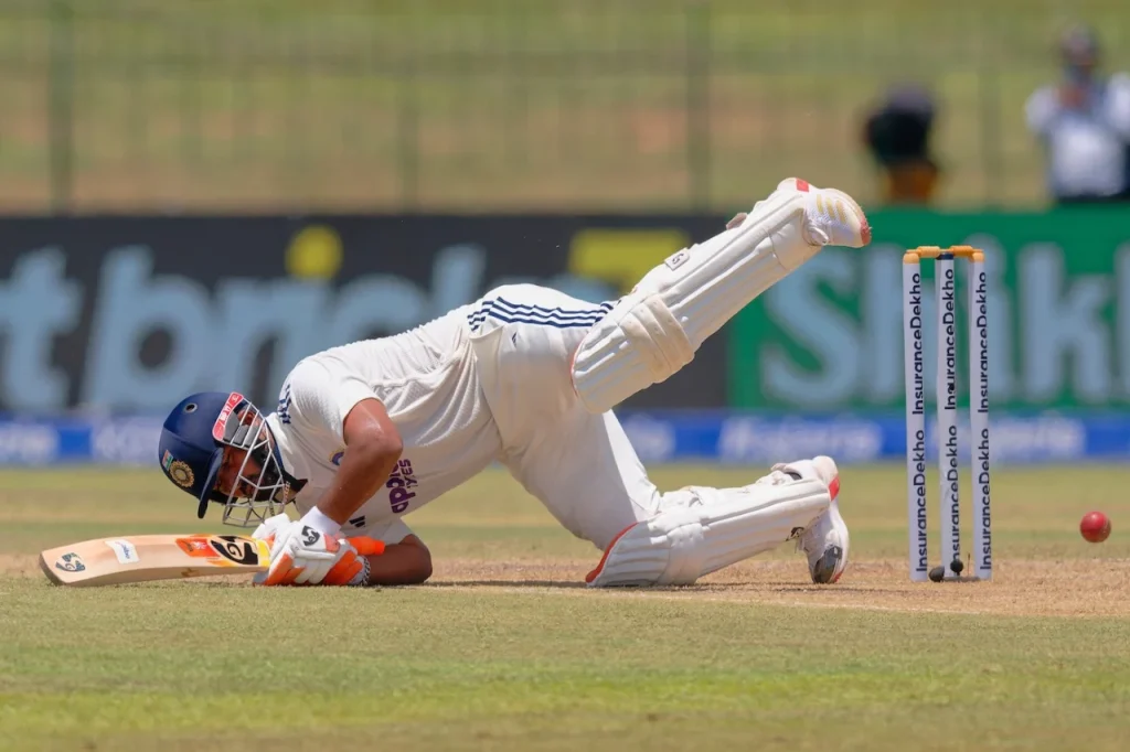 පඩික්කල්ගෙන් තවත් ශතකයක් ඉන්දියාව තවත් ශක්තිමත් වෙයි!