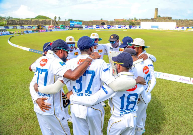 සොනාල් - දික්වැල්ල යුගලය සමඟින් ශ්‍රී ලංකාව ඉනිමක පරාජයෙන් ගැලවෙයි