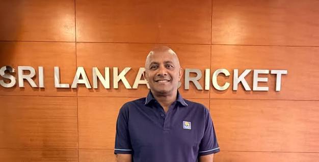 ජ්යෙෂ්ඨ පිරිමි ක්රිකට් වැඩසටහනේ පිතිකරණ පුහුණුකරු ධුරය හෂාන් තිලකරත්නට!