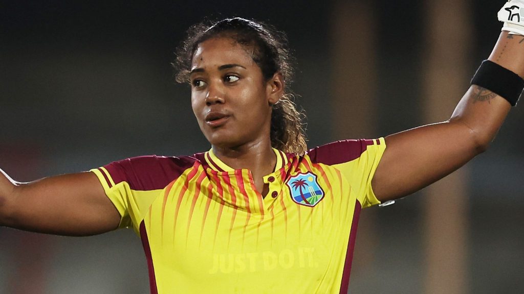හර්ෂිතා සමරවික්රම ICC කාන්තා මාසයේ ක්රීඩිකාව සම්මානය සඳහා නම්කරයි!