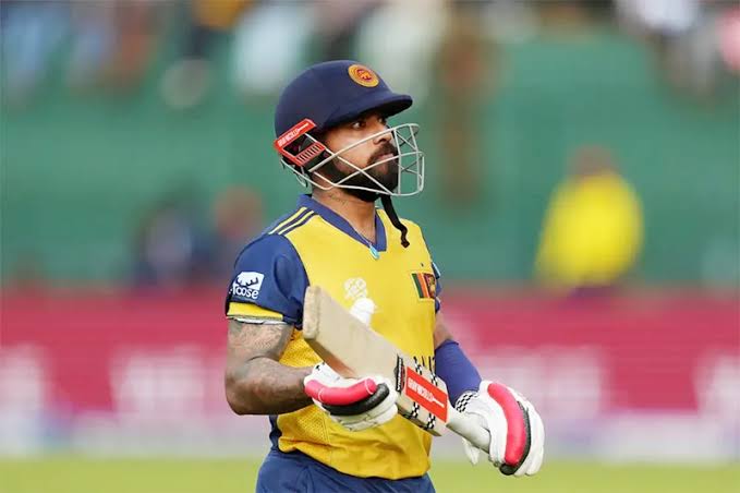 මෙන්ඩිස් සහ බිනුර එංගලන්ත විස්සයි20 තරගාවලියෙන් ඉවතට!